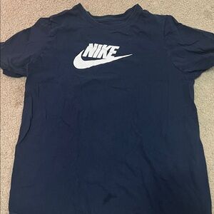 boys nike shirt